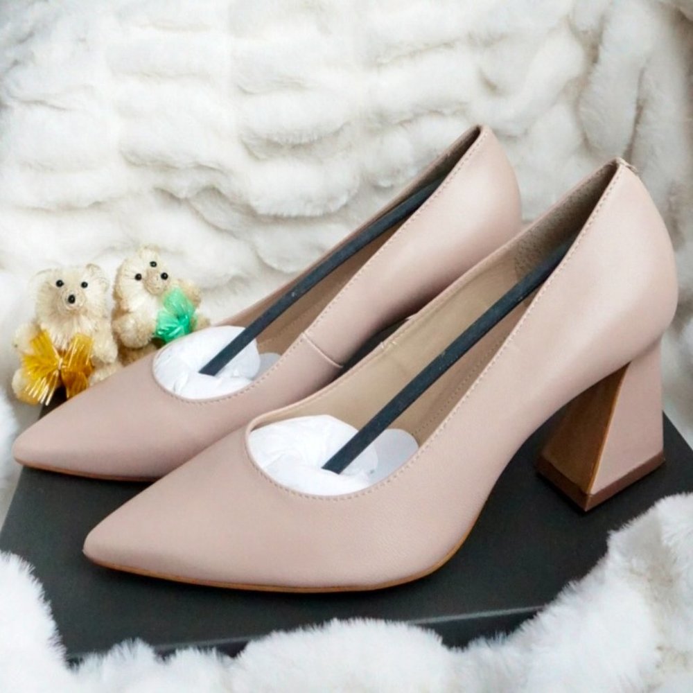 NEW Vince Camuto Hailenda Pointed-Toe Flare-Heel Pumps, Soft Blush, Women Size 7